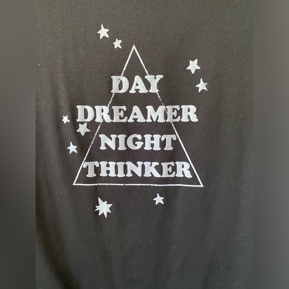 LuLaRoe Tee - Picture 3 of 8